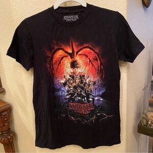 STRANGER THINGS Black Graphic T-Shirt Size Small